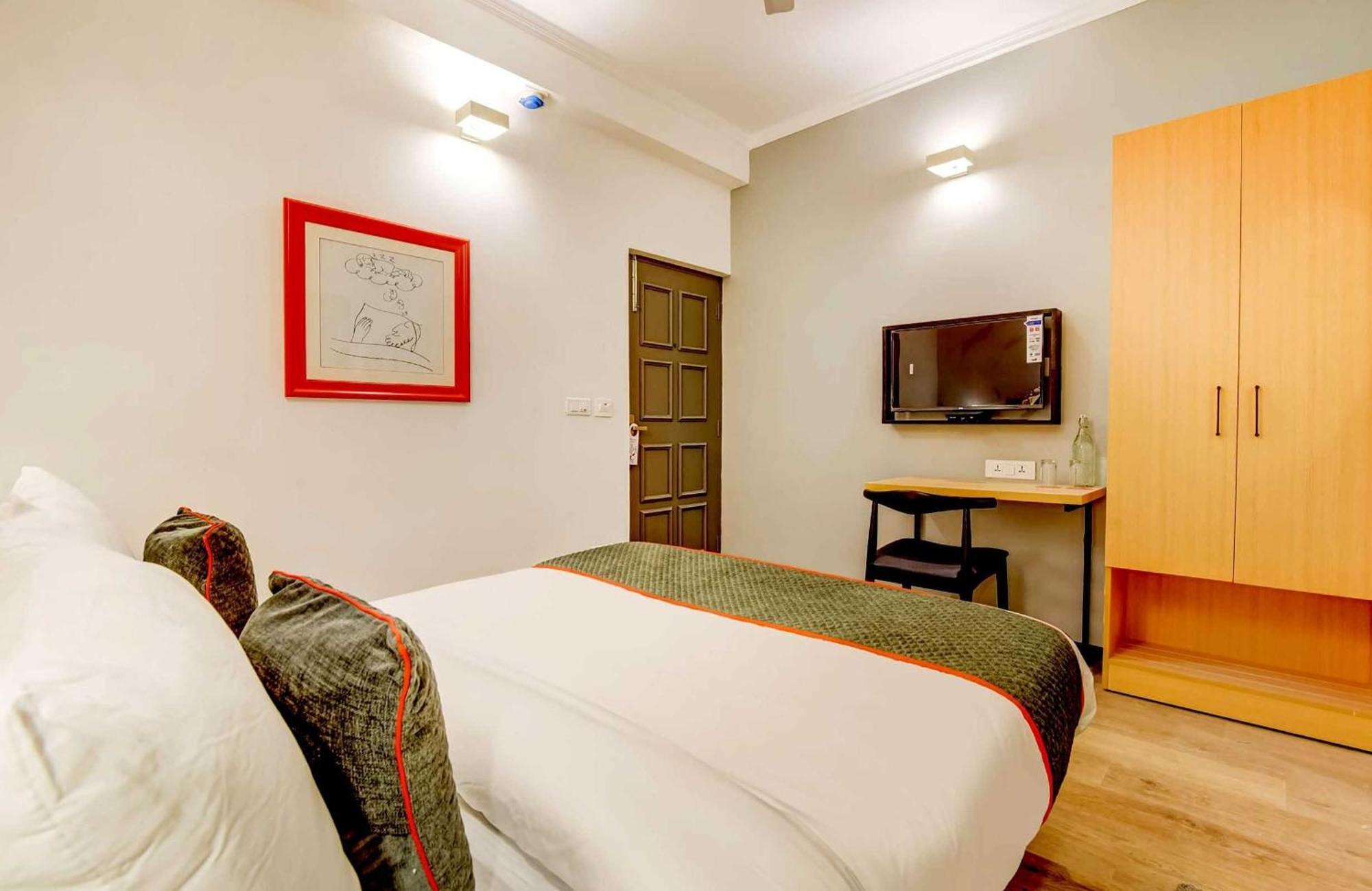 Hotel O Star Key Gurgaon Buitenkant foto