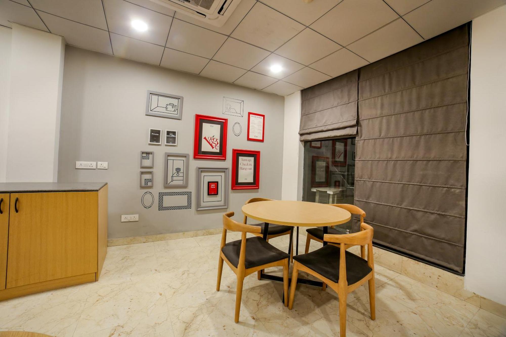 Hotel O Star Key Gurgaon Buitenkant foto